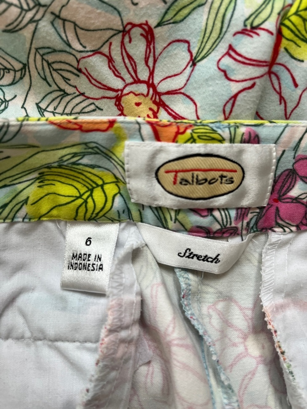 Talbots Stretch Cotton Blend Floral Watercolor Print Straight Leg Pants - Size 6 - Picture 11 of 11